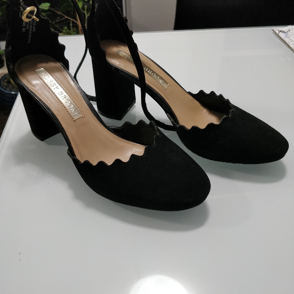 Beautiful shoes - Picture 4 of 7